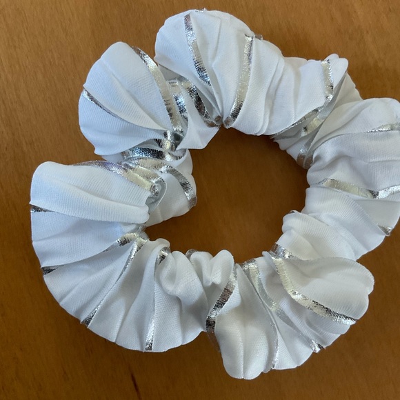 Scrunchie Set of 3 - Picture 4 of 5